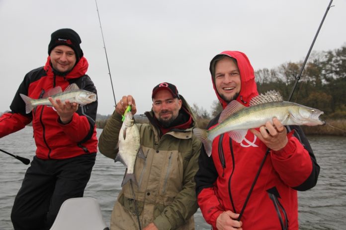 Testangler Treffen An Der Peene Fisch Fang