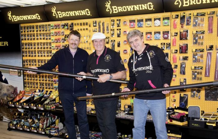 Von links: Frerk Petersen, Operations Director, Bob Nudd, Jürgen Masuch, Browning Product Manager.