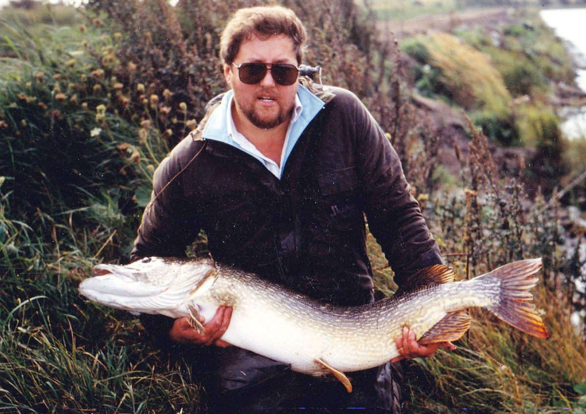 Der bekannte Angler Dave Plummer war Jans Angelguide in den Norfolk Broads.
