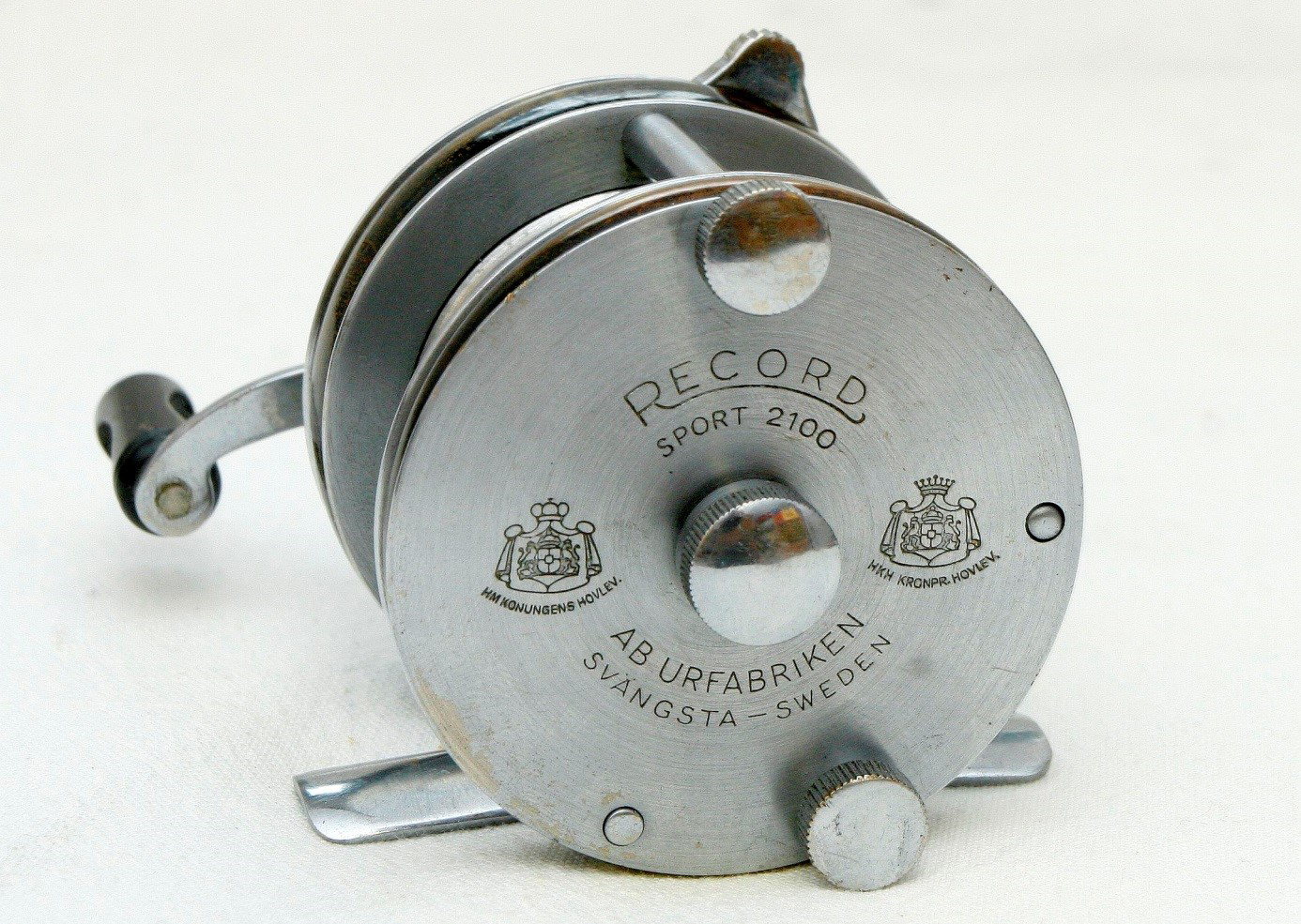 Viertes Modell der Sport 2100 von 1948-49. Eigentlich hatten sich nur die Endkappen geändert, Lagersteine wurden jetzt nicht mehr verwendet.