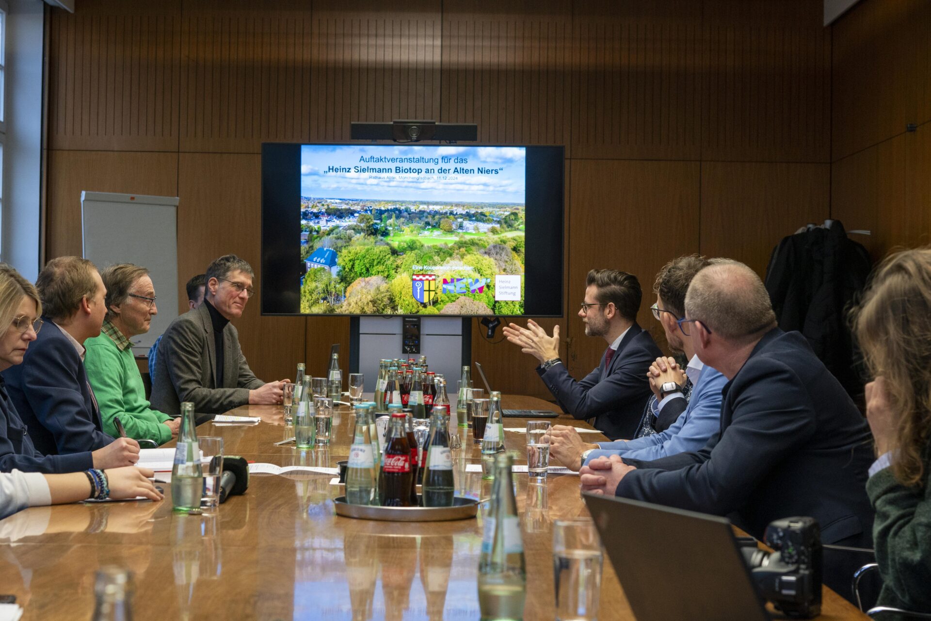 Vorstellung des Renaturierungsprojektes "Heinz Sielmann Biotop an der Alten Niers" im Rathaus Mönchengladbach. Bild: Heinz Sielmann Stiftung