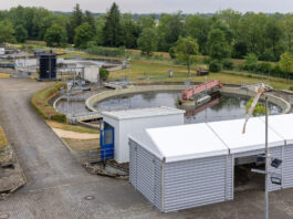 Auf der Kläranlage Erbach werden neue Verfahren zur Rückgewinnung von Rohstoffen aus Abwasser erprobt. Bild: Frank Eppler/Umwelttechnik BW