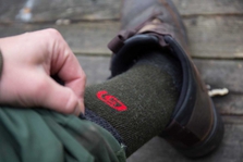 Merino-Woll-Socken von Trakker halten im kalten Herbst die Füße warm.